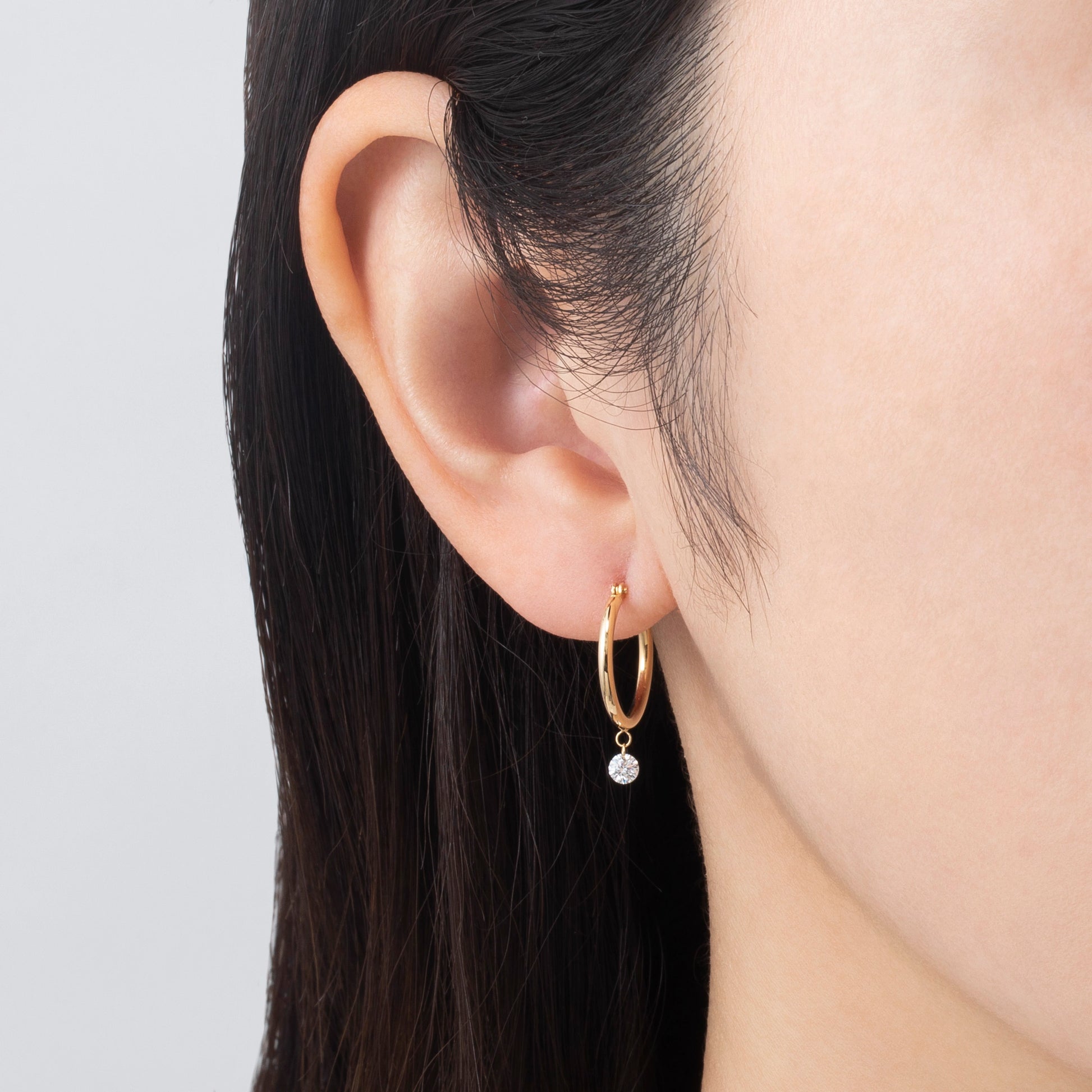 INNOCENCE Hoop Earrings/ K18 Yellow Gold/ 0.1 Carat x 2 Peace – HA