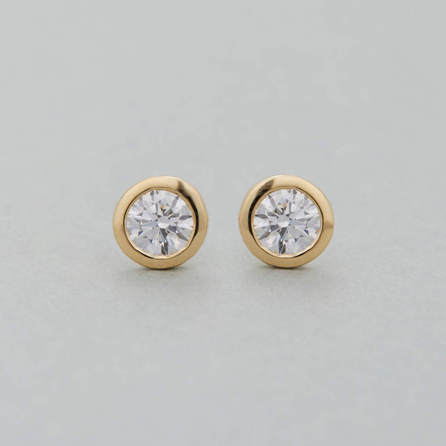 HA Simpingluna Earrings / K18 Yellow Gold / 0.3 Carat
